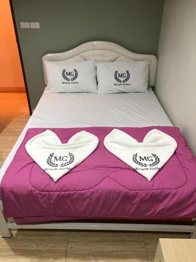 Miracle Gallery Hotel Makkasan Экстерьер фото